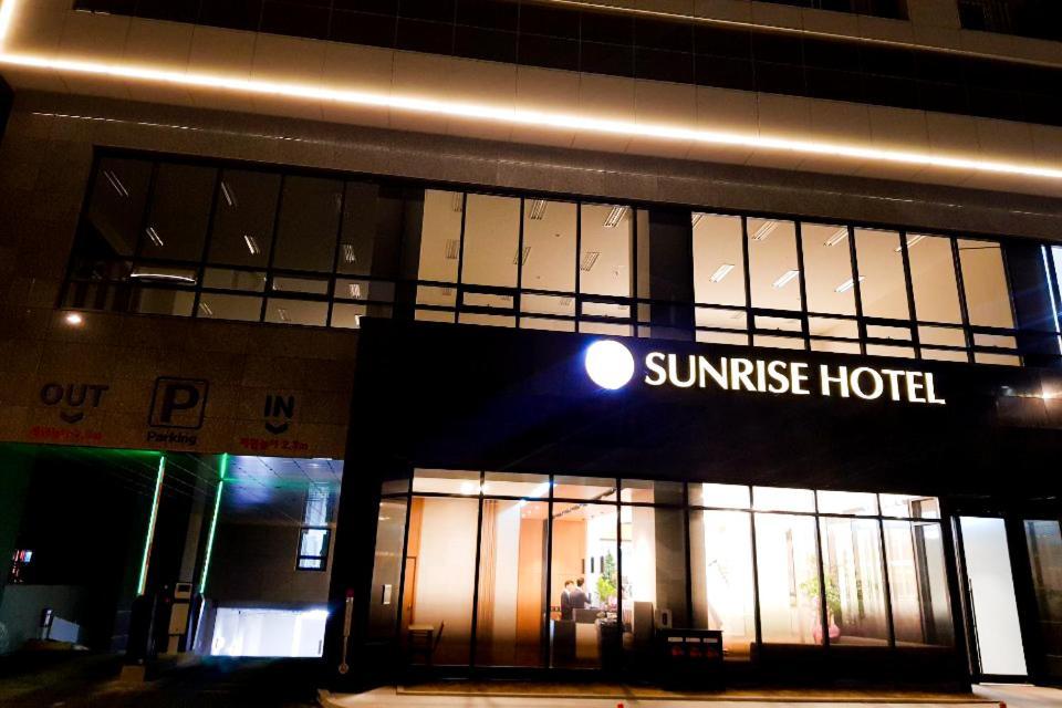 Hotel Luxury Sunihouse2 Sokcho Exterior foto